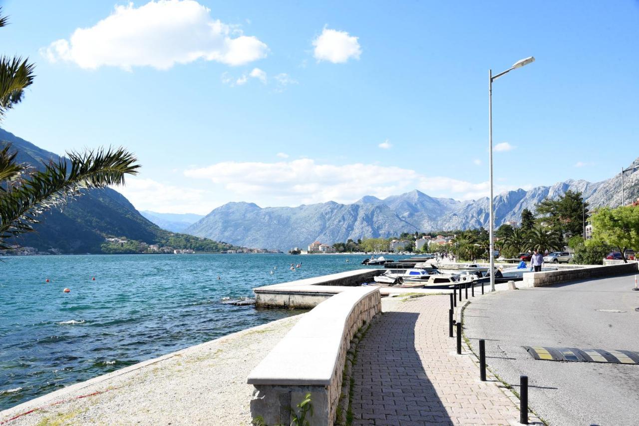 Apartmani F&M Kotor Buitenkant foto