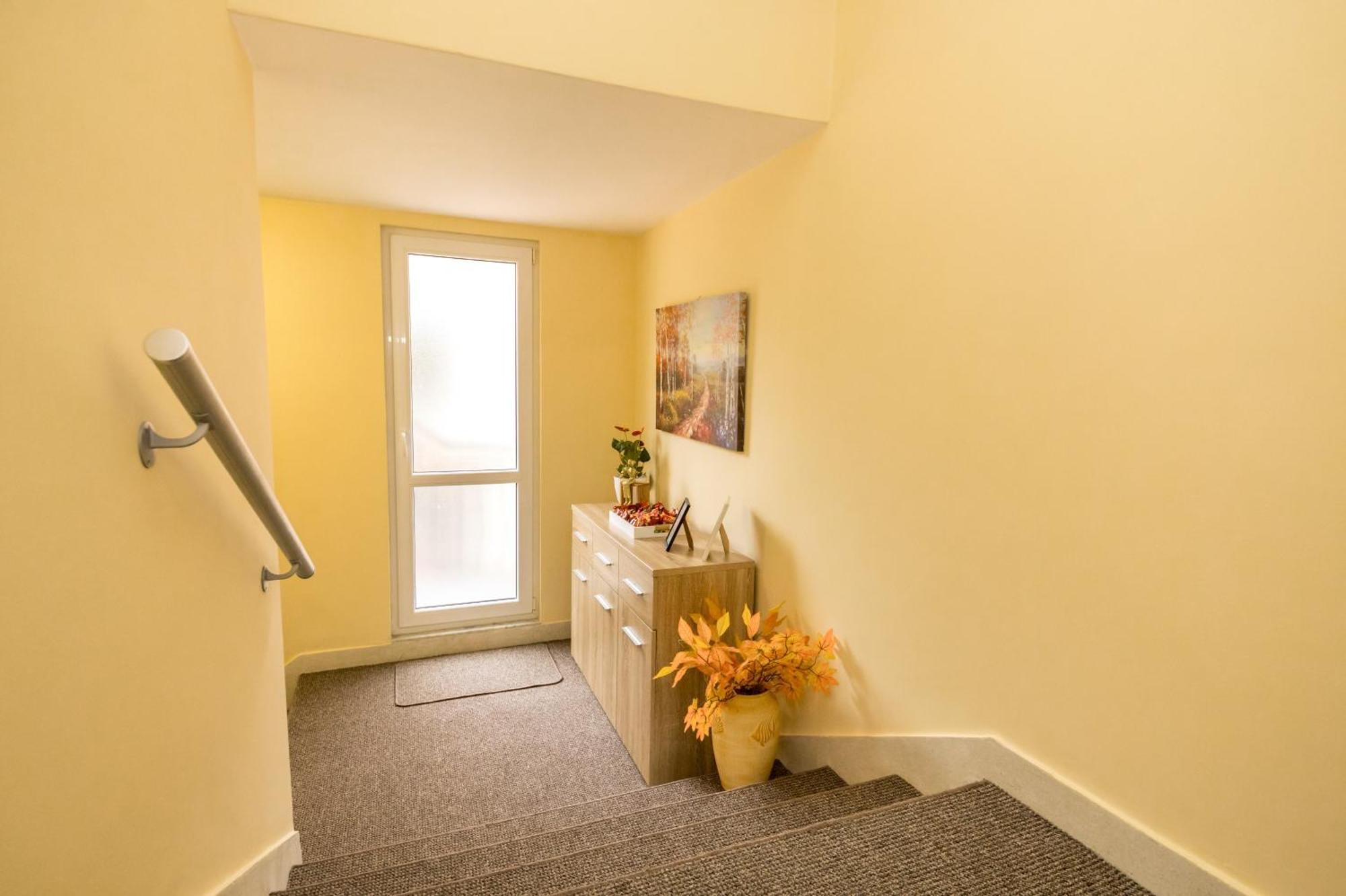 Apartmani F&M Kotor Buitenkant foto