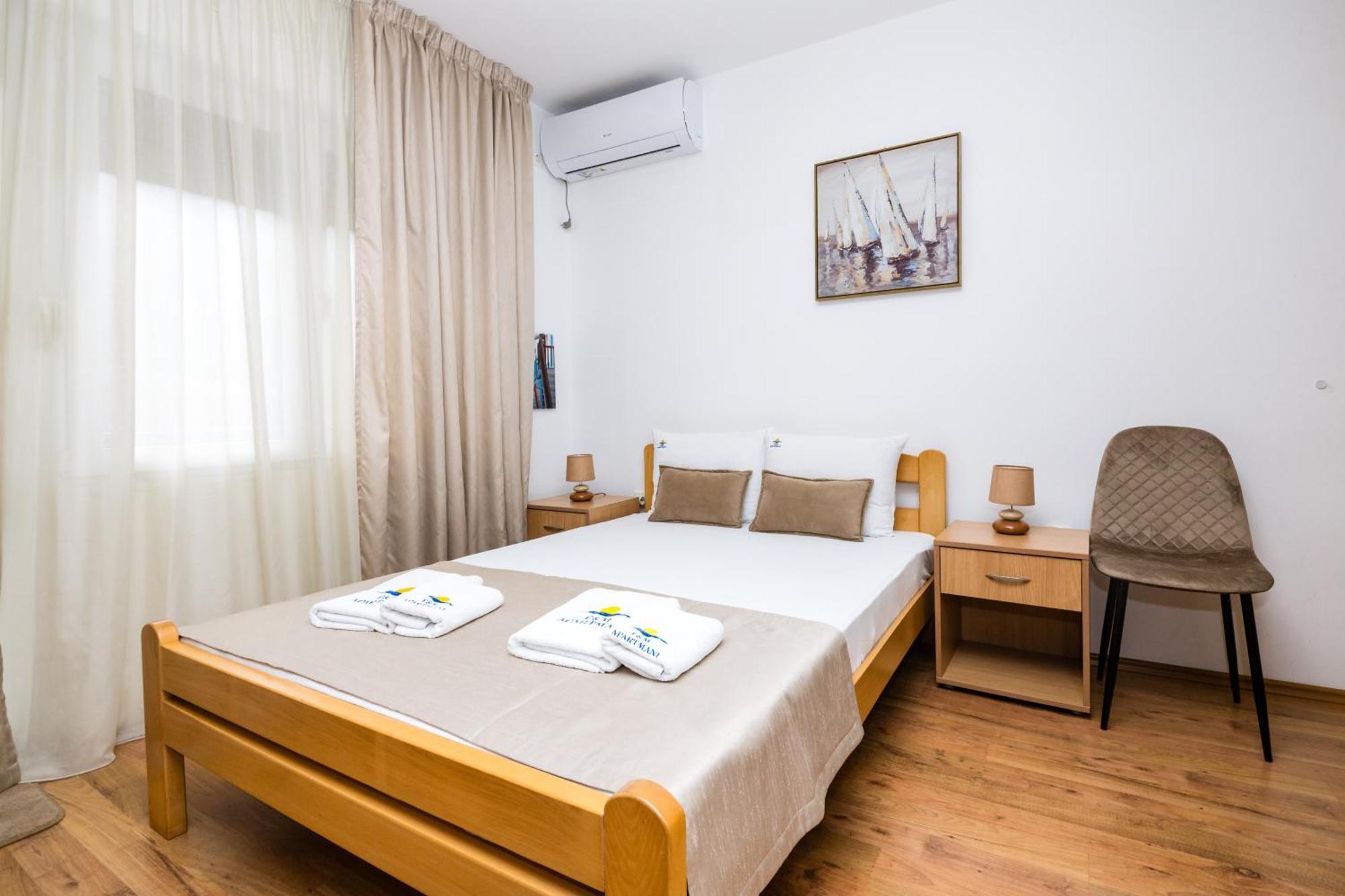 Apartmani F&M Kotor Buitenkant foto