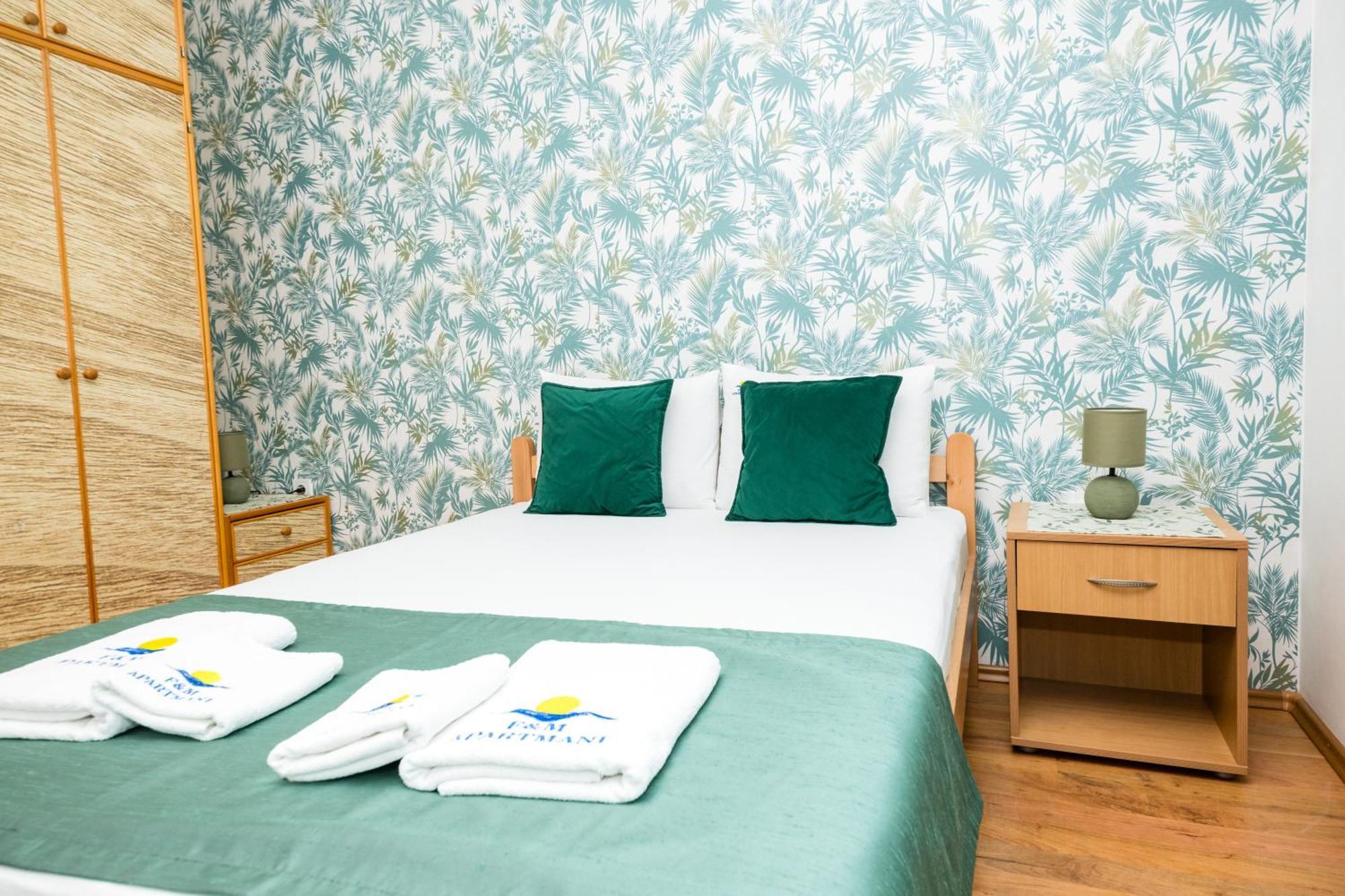 Apartmani F&M Kotor Buitenkant foto