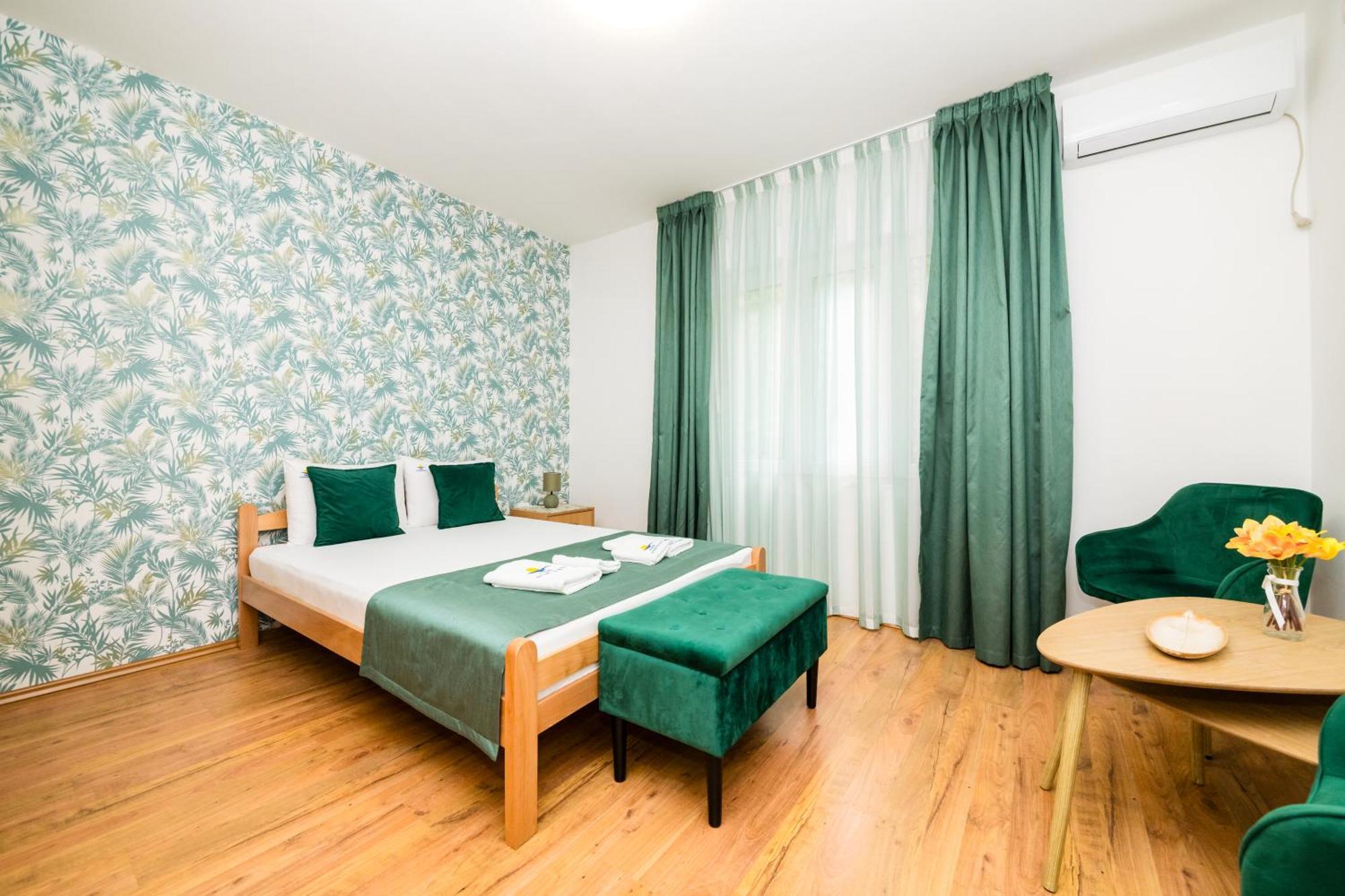 Apartmani F&M Kotor Buitenkant foto